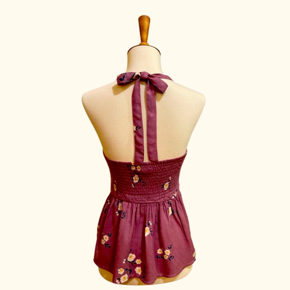 🌻🌻 Abercrombie & Fitch Backless Top 🌻🌻